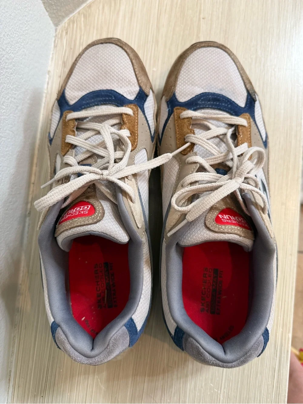Skechers men Beige Navy Gray Athletic Sneakers size 13